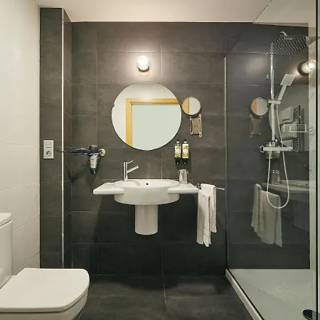 Boutique Txanka Erreka Parking Incluido 3* Orio